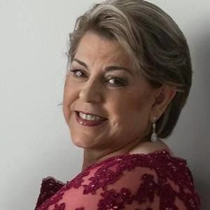 Meet your Posher, Nohemy